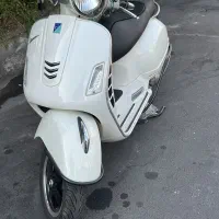Vespa gts 250