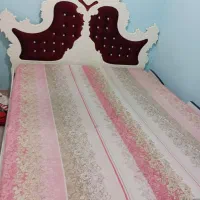 تخت دونفره ۱۶۰ در ۲ همراه تشک و دو عدد پاتختی