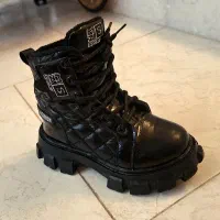 پوتین سایز ۲۸