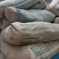 کارگر برای مصالح فروشی