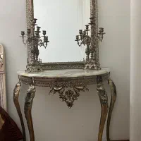 اینه شمعدان ومیز