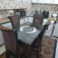 میز نهارخوری ۴ نفره