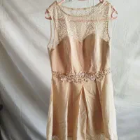 پیراهن دخترانه کرم