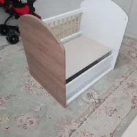 تخت نوزاد|تخت و صندلی بچه|تهران, دهکده المپیک|دیوار