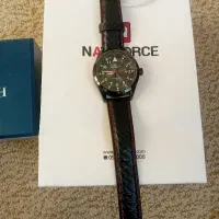 ساعت نیوفیس  تقویم دار