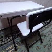 میز تحریر و صندلی تاشو