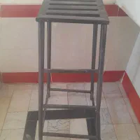 چهارپایه فلزی