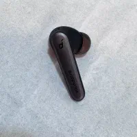 گوش راست ایرپاد انکر