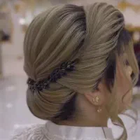 شنیون با قیمت استثنایی|خدمات آرایشگری و زیبایی|تربت جام, معدآباد|دیوار