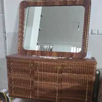 کنسول و آیینه