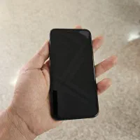 ایفون xs ۶۴ گیگ بسیار تمیز