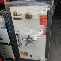 گاوصندوق زرگری مناسب داخل پاساژ ۱۱۰ ارتفاع|فروشگاه و مغازه|ارومیه, |دیوار