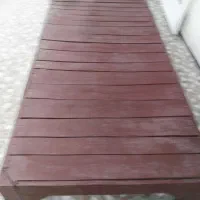 تختخواب چوبی
