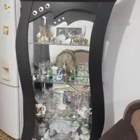 ویترین سالم و محکم