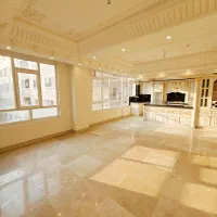 شریعتی 130متر۳خواب مستر واحد پرنور لابی روف استخر