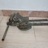 گیره میزکار