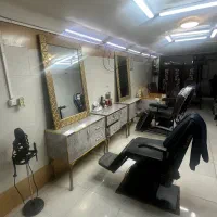 وسایل آرایشگاه (زنانه و مردانه)|آرایشگاه و سالنهای زیبایی|اسفراین, |دیوار