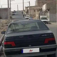 پژو 405 مدل 82