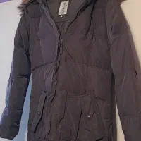 کاپشن|لباس|تهران, آسمان|دیوار