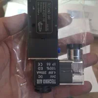 شیربرقی پنوماتیک Techno 4V210-08برای سیلندر دوطرفه