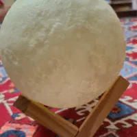 چراغ خواب طرح کره ماه لمسی