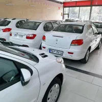 نقد و اقساط تحویل آنی رانا پلاس خشک مدل ۱۴۰۵ فول|خودرو سواری و وانت|قم, نخودی|دیوار