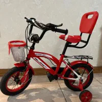 دوچرخه‌|دوچرخه، اسکیت، اسکوتر|رشت, کاکتوس|دیوار