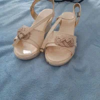 کیف وکفش بفروش میرسد|کیف، کفش، کمربند|قم, باغ کرباسی|دیوار