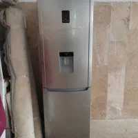 بخاطر مهاجرت