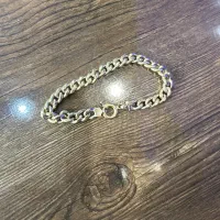 دستبند طلا نو ۹/۶۰۰ گرم نو نو فاکتور هم دارد/ فوری