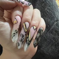 آموزش جامع کاشت ناخن