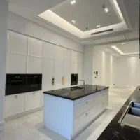 تاپ لوکیشن ۳۰۰ متر ۴ خواب فول بازسازی متریال برند