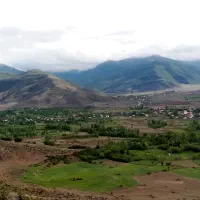 یک قطعه زمین