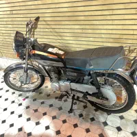 موتور ۱۲۵مدل ۸۵تمیز