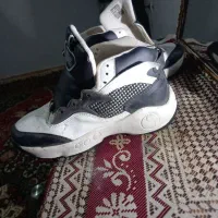 کتونی سایز ۴۱