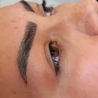 انجام خدمات آرایش دائم