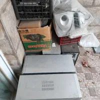 ۵تا کیس و ۳تا مانیتور