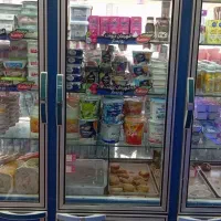 یخچال فروشگاه