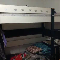 تخت دو طبقه