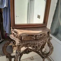 میز ارایش با اینه