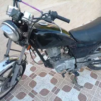 موتور سیکلت مدل۸۳