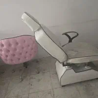 فروش صندلی و تخت آرایشگاه زنانه در حد نو|آرایشگاه و سالنهای زیبایی|مشهد, کوه سنگی|دیوار
