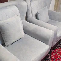 مبل تک نفره ۲ عدد کاملا سالم|مبلمان خانگی و میز عسلی|رشت, استقامت ۱|دیوار