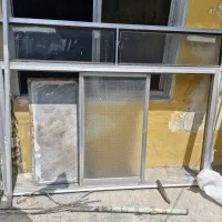 درب و پنجره آلومینیومی