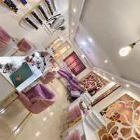 اجاره میز ناخن تخت مژه و صندلی