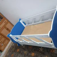 تخت گهواره ای|تخت و صندلی بچه|بم, |دیوار