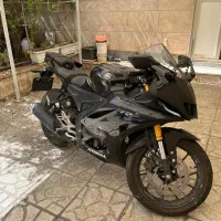 یاماها r15