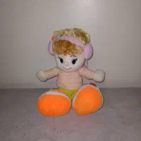 عروسک و لوستر