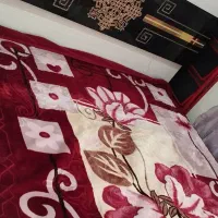 تخت دونفره و میز آرایش