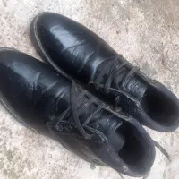 کفش ساق بلند|کیف، کفش، کمربند|لاهیجان, خالو باغ|دیوار